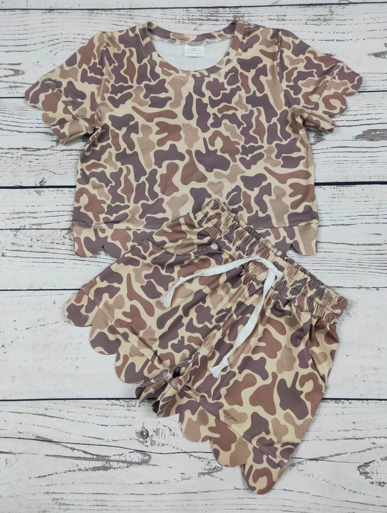 Girls Tan Camo Scallop Set
